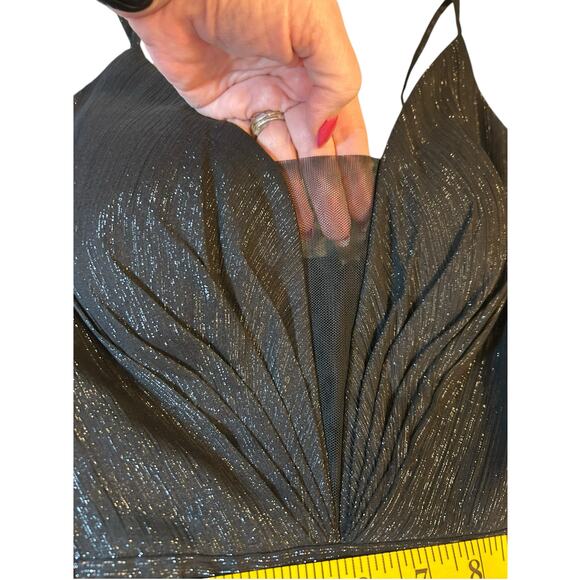 Betsy & Adam Black Metallic Gown - Size 4 - Picture 7 of 16